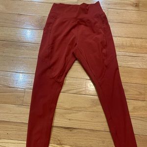 Surface Pocket Legging - Red